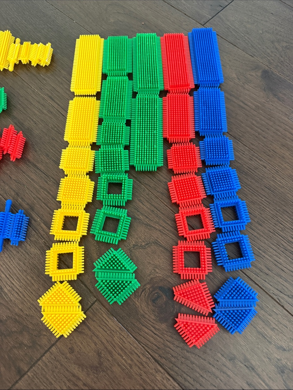 Interlocking Bristle Building Blocks - Multicolor Set - Picture 2 of 4